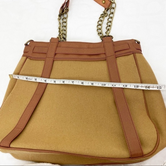 NEW URBAN OUTFITTERS SILENCE & NOISE Satchel Bag Shoulder Chain Tan Brown Felt - Picture 8 of 9
